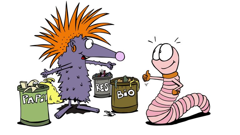 Igel Fritz und Wurm Zak kennen sich mit Abfällen bestens aus! Comicfiguren Igel und Wurm mit Abfallbehältern